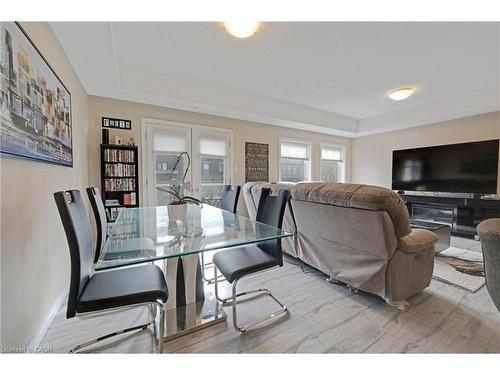 E7-70 Willowrun Drive, Kitchener, ON - Indoor