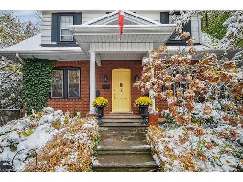 263 Hart Avenue  Burlington, ON L7N 1P3