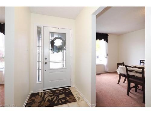 197 Wedgewood Drive, Cambridge, ON - Indoor Photo Showing Other Room