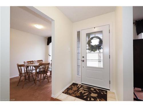 197 Wedgewood Drive, Cambridge, ON - Indoor Photo Showing Other Room