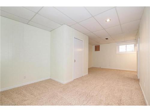 197 Wedgewood Drive, Cambridge, ON - Indoor Photo Showing Other Room