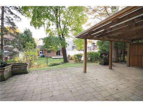 197 Wedgewood Drive, Cambridge, ON - Outdoor