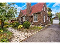 360 Luella Street  Kitchener, ON N2H 2J4