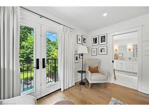 112 Chedoke Avenue, Hamilton, ON - Indoor