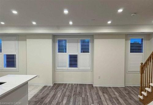 51-383 Dundas Street E, Hamilton, ON - Indoor Photo Showing Other Room
