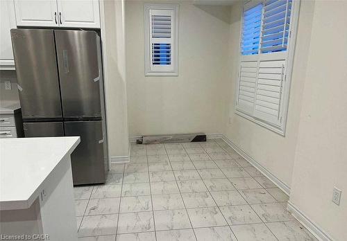 51-383 Dundas Street E, Hamilton, ON - Indoor Photo Showing Other Room