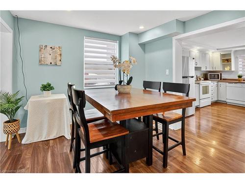 4956 Beam Street, Beamsville, ON - Indoor Photo Showing Dining Room