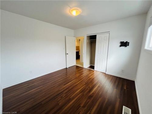 Upper-787 Upper Ottawa Street, Hamilton, ON - Indoor Photo Showing Other Room