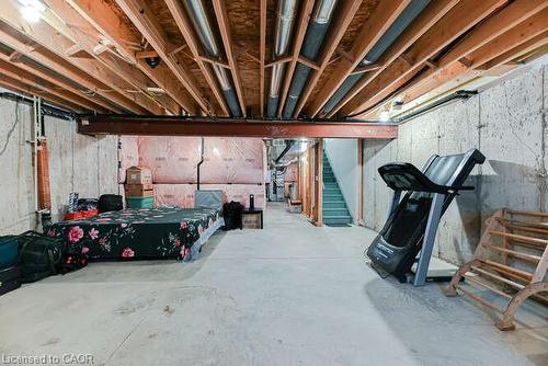15-35 Midhurst Heights, Hamilton, ON - Indoor Photo Showing Basement