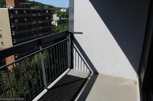 1507-150 Charlton Avenue E, Hamilton, ON - Outdoor