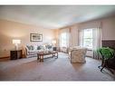 1447 Reynolds Avenue, Burlington, ON  - Indoor Photo Showing Living Room 