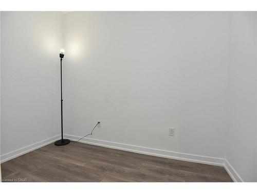 4040 Upper Middle Road, Burlington, ON - Indoor Photo Showing Other Room