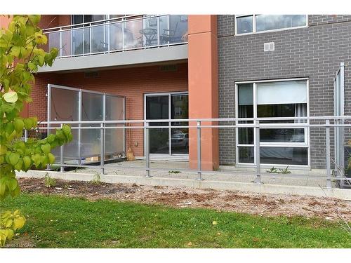 4040 Upper Middle Road, Burlington, ON - Outdoor With Exterior