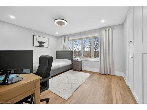 397 Caithness Street E, Caledonia, ON - Indoor Photo Showing Office