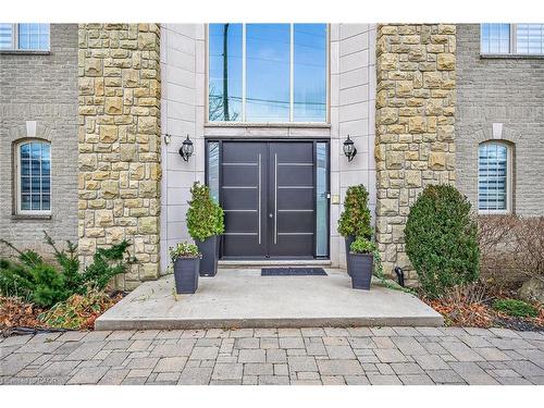 397 Caithness Street E, Caledonia, ON - Outdoor