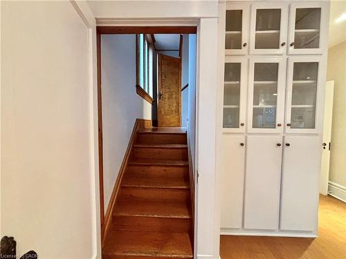 34 Menno Street, Waterloo, ON - Indoor Photo Showing Other Room