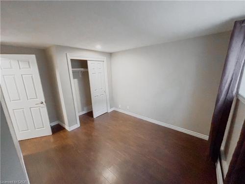1-26 Woodfern Court, Kitchener, ON - Indoor Photo Showing Other Room