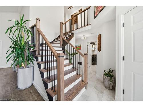 136 Braemar Avenue, Caledonia, ON - Indoor Photo Showing Other Room