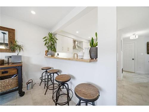 136 Braemar Avenue, Caledonia, ON - Indoor Photo Showing Other Room