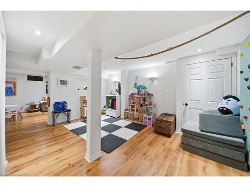 136 Braemar Avenue, Caledonia, ON - Indoor