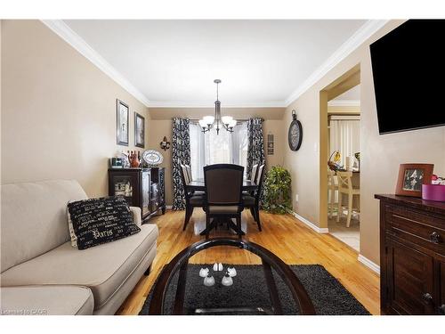 1486 Reynolds Avenue, Burlington, ON - Indoor