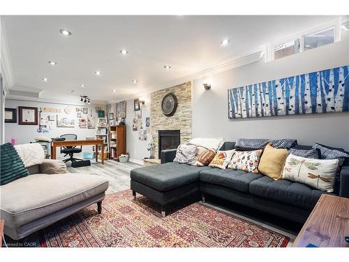 1486 Reynolds Avenue, Burlington, ON - Indoor Photo Showing Living Room With Fireplace