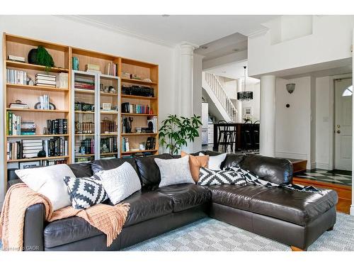 3 Turner Avenue, Hamilton, ON - Indoor Photo Showing Other Room