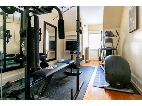 3 Turner Avenue, Hamilton, ON - Indoor Photo Showing Gym Room