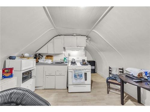 1367 Cannon Street E, Hamilton, ON 