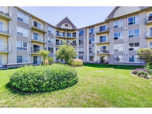 104-8 Harris Street  Cambridge, ON N1R 8R1