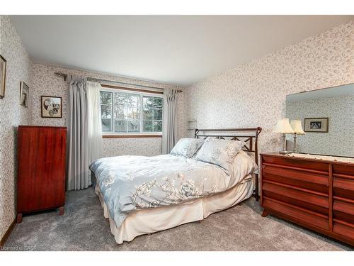 155 Shuh Avenue, Kitchener, ON - Indoor Photo Showing Bedroom