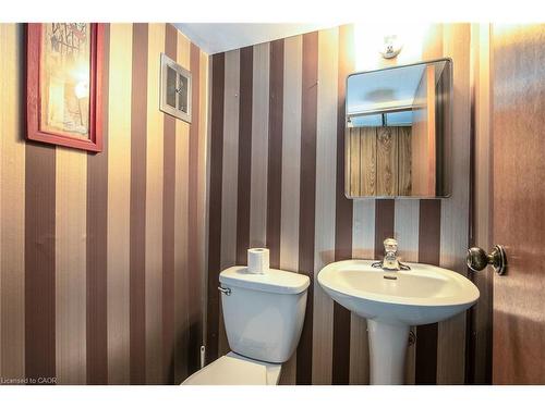 155 Shuh Avenue, Kitchener, ON - Indoor Photo Showing Bathroom