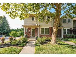 9-55 Kerman Avenue  Grimsby, ON L3M 5G1