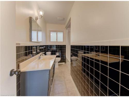 356 Luella Street, Kitchener, ON - Indoor Photo Showing Other Room