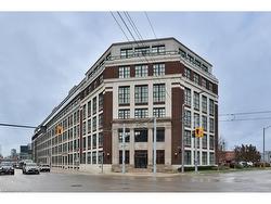 424-404 King Street W Kitchener, ON N2G 4Z9