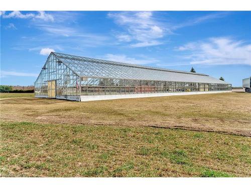 1135 Norfolk Cty Rd 19 W, Vanessa, ON 