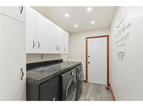 3810 River Road, Caledonia, ON - Indoor Photo Showing Laundry Room
