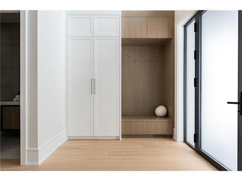 414 Belvenia Road, Burlington, ON - Indoor Photo Showing Other Room