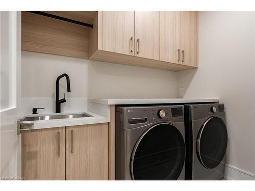 414 Belvenia Road, Burlington, ON - Indoor Photo Showing Laundry Room