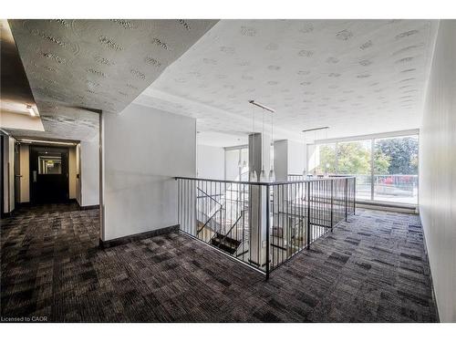 202-58 Bridgeport Road E, Waterloo, ON - Indoor Photo Showing Other Room