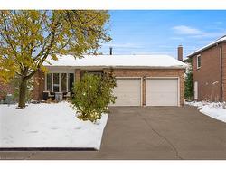 50 Old Forest Crescent  Kitchener, ON N2N 2A3