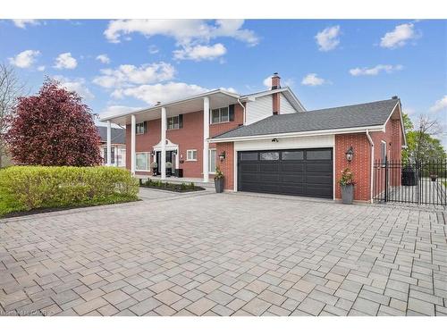 10 Azalea Court, Stoney Creek, ON - Outdoor