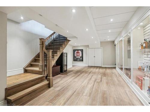 10 Azalea Court, Stoney Creek, ON - Indoor Photo Showing Other Room