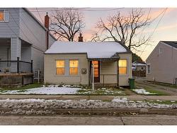 425 Upper Sherman Avenue  Hamilton, ON L8V 3L4