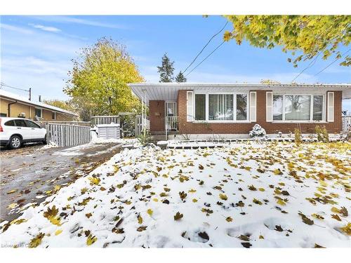 11 Torlake Street  Hamilton, ON L8W 1L4