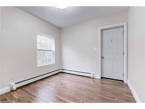 152 Sanford Avenue S, Hamilton, ON 