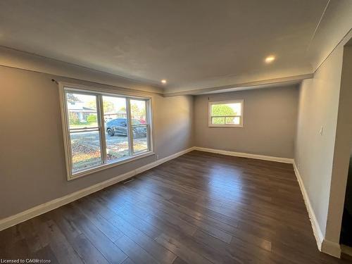 Main & 2Nd-643 West 5Th Street, Hamilton, ON - Indoor Photo Showing Other Room