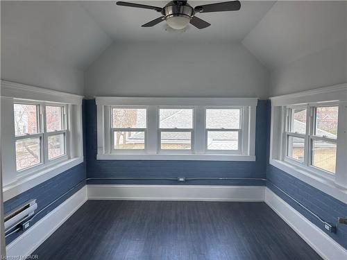 202 Nelson Street, Brantford, ON - Indoor Photo Showing Other Room