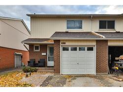 23-5017 Pinedale Avenue  Burlington, ON L7L 5J6