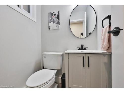23-5017 Pinedale Avenue, Burlington, ON - Indoor Photo Showing Bathroom